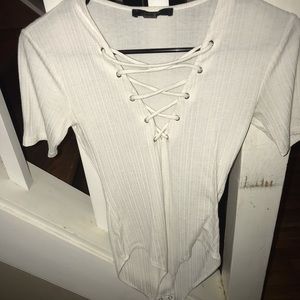 Whit lace up Bodysuit